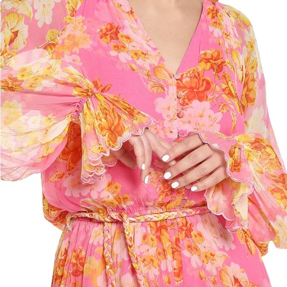 HEMANT AND NANDITA Auril Crinkle Chiffon Romper In Pink - Picture 2 of 6